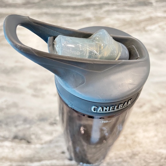 NWOT Contigo Water Bottle Bike Eat Sleep Repeat 750 mL Grey White - Picture 7 of 10